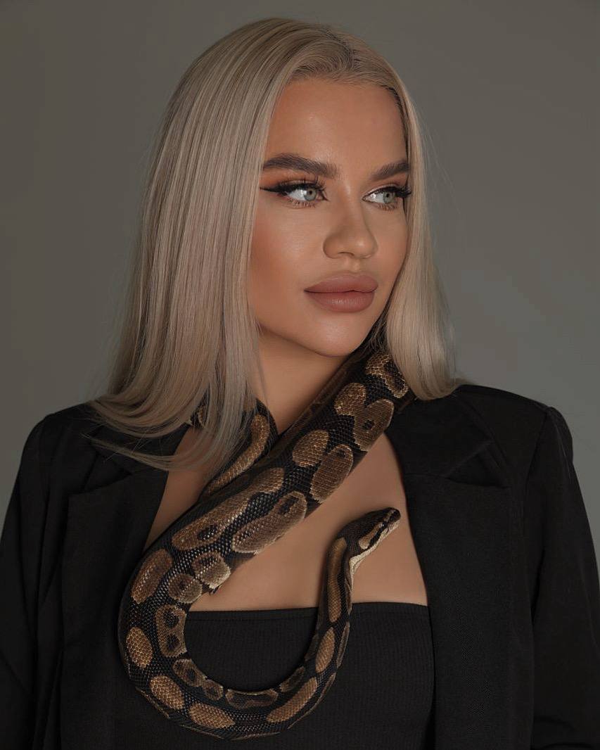 Alyona